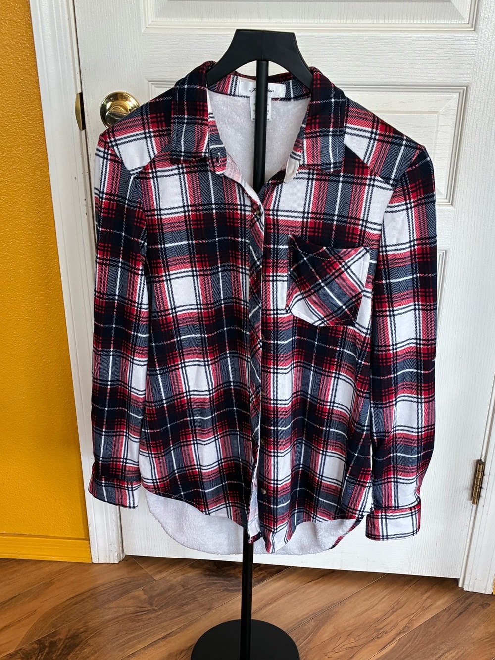 Women’s Plaid Button-Up Shirt - Size S